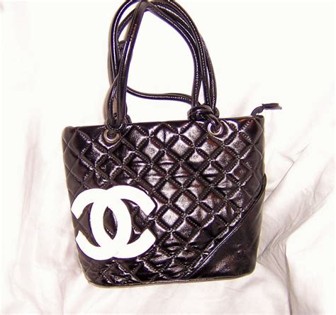 chanel black and white split vintage purse